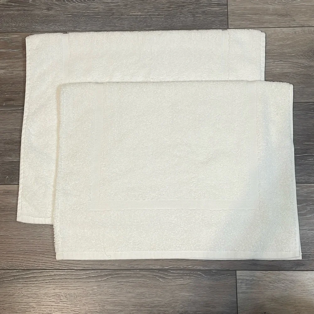 Set Of 2 Bath Mats - Sizes 30”X 20” & 34” X 21” Bath Mats